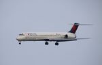 N951DL @ KFLL - McDonnell Douglas MD-88