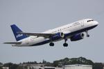 N520JB @ KSRQ - JetBlue Flight 346 departs Runway 14 at Sarasota-Bradenton International Airport enroute to John F Kennedy International Airport - by Suncoast Spotter