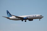 N47524 @ KRSW - United Flight 2737 arrives on Runway 6 at Southwest Florida International Airport following flight from Chicago-O’Hare International Airport - by Suncoast Spotter