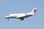 N547XJ @ KSRQ - N547XJ on approach to Runway 32 at Sarasota-Bradenton International Airport following a flight from Laurence G Hanscom Field - by Suncoast Spotter