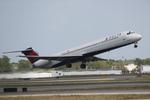 N935DL @ KSRQ - Delta Flight 1145 departs Runway 14 at Sarasota-Bradenton International Airport enroute to Detroit Metro-Wayne County International Airport - by Suncoast Spotter