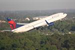 N398DA @ KTPA - Delta Flight 1503 departs Runway 1L at Tampa International Airport enroute to North Kentucky/Cincinnati International Airport - by Suncoast Spotter