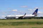 N76288 @ KCLE - United #1891 KCLE-KEWR - by Alex2095