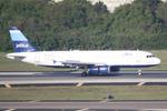 N636JB @ KTPA - JetBlue Flight 439 arrives on Runway 1L at Tampa International Airport following a flight from Boston Logan International Airport