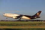 N167UP @ KCLE - UPS #9761 KBDL-KCLE
