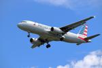 N661AW @ KPIT - American #1873 KCLT-KPIT - by Alex2095