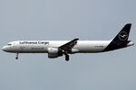 D-AEUJ @ EDDF - Landing - by micka2b