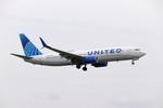 N73270 @ KCLE - United #405 KDEN-KCLE - by Alex2095