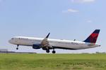 N308DN @ KCLE - Delta #1576 KATL-KCLE - by Alex2095