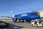 N712JB @ KRSW - JetBlue A320 sits at the gate at RSW - by Suncoast Spotter