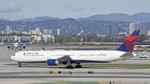 N831MH @ KLAX - Arriving at LAX on 25L - by ToddRoyer