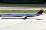 N901DE @ KTPA - Delta Flight 1935 taxis for departure from Tampa International Airport - by Suncoast Spotter