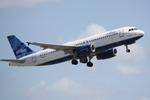 N606JB @ KSRQ - JetBlue Flight 346 departs Runway 14 at Sarasota-Bradenton International Airport enroute to John F Kennedy International Airport