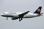 D-AIBB @ EDDF - Landing - by micka2b