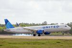 N14521 @ KRSW - United Flight 1740 arrives on Runway 24 at Southwest Florida International Airport following flight from Chicago-O’Hare International Airport - by Suncoast Spotter