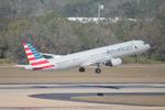 N195UW @ KTPA - American Flight departs Runway 1L at Tampa International Airport enroute to Charlotte-Douglas International Airport - by Suncoast Spotter