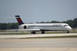 N958DN @ KSRQ - Delta Flight 2298 taxis for departure at Sarasota-Bradenton International Airport