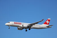 HB-JCD @ EKCH - HB-JCD landing rw 22L - by Erik Oxtorp