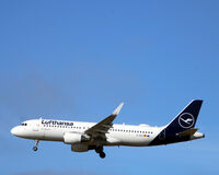 D-AIUI @ EKCH - D-AIUI landing rw 22L - by Erik Oxtorp