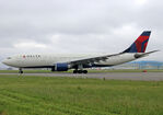 N858NW @ LFBO - Taxiing to the Terminal... - by Shunn311