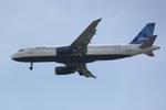 N766JB @ KSRQ - JetBlue lands at SRQ