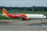 VN-A643 @ VVTS - Taxiing - by micka2b