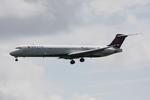 N939DL @ KSRQ - Delta Flight 1678 on approach to Runway 32 at Sarasota-Bradenton International Airport following a flight from Hartsfield-Jackson International Airport - by Suncoast Spotter