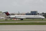 N981DL @ KSRQ - Delta Flight 1678 arrives at Sarasota-Bradenton International Airport following a flight from Hartsfield-Jackson International Airport - by Suncoast Spotter