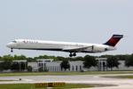 N922DX @ KSRQ - Delta Flight 1678 arrives at Sarasota-Bradenton International Airport following a flight from Hartsfield-Jackson International Airport - by Suncoast Spotter