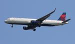 N107DN @ KORD - DAL A321 zx atl-ord - by FloridaMetal