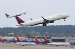 N123DW @ KATL - DAL A321 zx atl-las   DAL 757 heading to ric  - by FloridaMetal