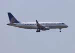 N144SY @ KORD - SKW/UE E175 zx xna-ord - by FloridaMetal