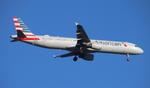 N165US @ KMCO - AAL A321 zx clt-mco - by FloridaMetal