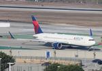 N177DZ @ KLAX - DAL 763 zx lax-hnl - by FloridaMetal