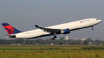 N806NW @ EHAM - at eham - by Ronald