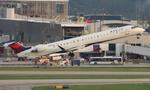 N200PQ @ KATL - EDV/DAL CRJ9 zx atl-mlu - by FloridaMetal