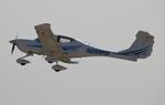 N269RB @ KOSH - DA40 zx - by FloridaMetal