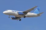 N851UA @ KORD - A319 UNITED AIRLINES AIRBUS A319-131 N851UA UA1572 HDN-ORD - by Mark Kalfas