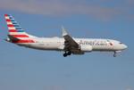 N335SN @ KMIA - AAL 737-8 zx gye, segu-mia - by FloridaMetal