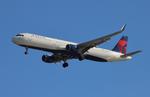 N333DX @ KTPA - DAL A321 zx msp-tpa - by FloridaMetal