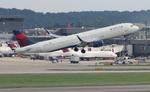 N333DX @ KATL - DAL A321 zx atl-las - by FloridaMetal