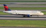 N337NW @ KATL - DAL A320 zx sat-atl - by FloridaMetal