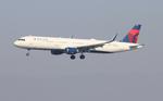 N343DN @ KLAX - DAL A321 zx bna-lax - by FloridaMetal