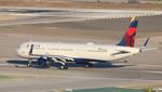 N347DN @ KLAX - DAL A321 zx lax-aus - by FloridaMetal