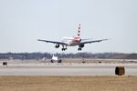 N767UW @ KORD - A319 AMERICAN AIRLINES AIRBUS INDUSTRIE A319-112 N767RW AA441 SRQ-ORD - by Mark Kalfas