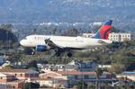 N355NB @ KLAX - DAL A319 zx dsm-lax - by FloridaMetal