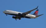 N377DE @ KTPA - DAL 738 zx lga-tpa - by FloridaMetal