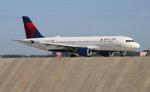 N371NW @ KATL - DAL A320 zx atl-iah - by FloridaMetal
