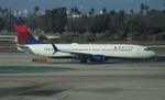 N379DA @ KLAX - DAL 738 zx aus-lax - by FloridaMetal