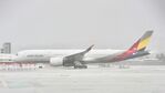 HL8308 @ KSFO - Raining departing runway 10 SFO 2025 - by Clayton Eddy